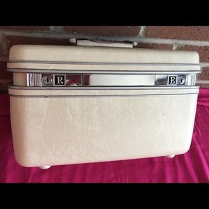 Vintage Samsonite Train Case/Makeup White/Cream